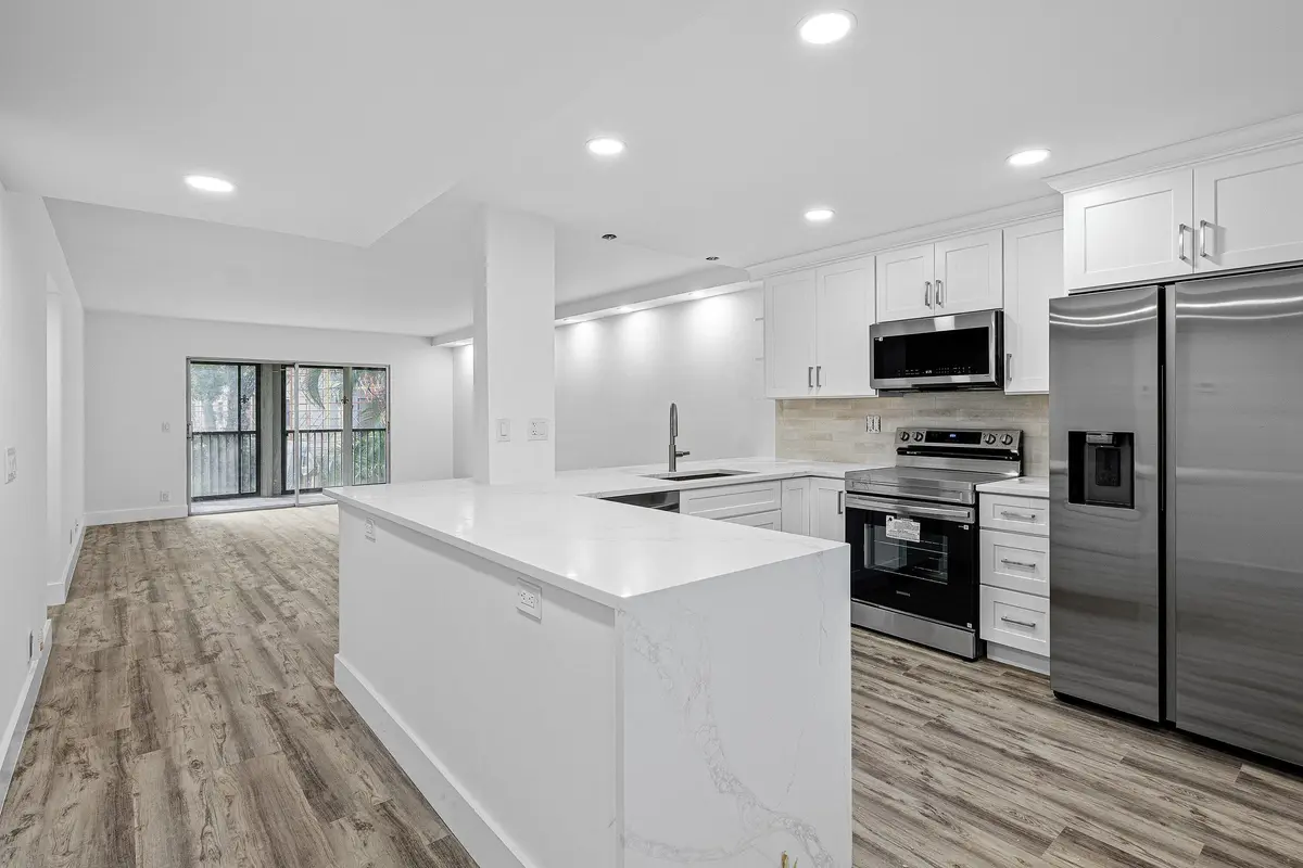 KITCHEN at 6585 Kensington Lane Apt 207, Delray Beach