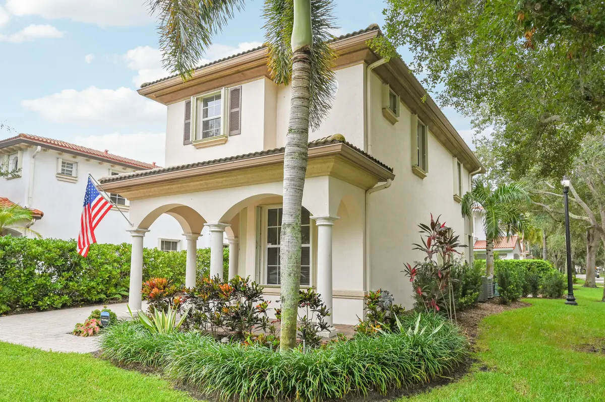 1_026 at 654 CASTLE Drive, Palm Beach Gardens