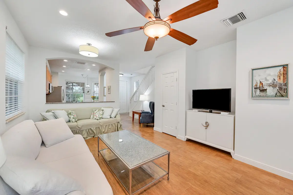 5_004 at 654 CASTLE Drive, Palm Beach Gardens
