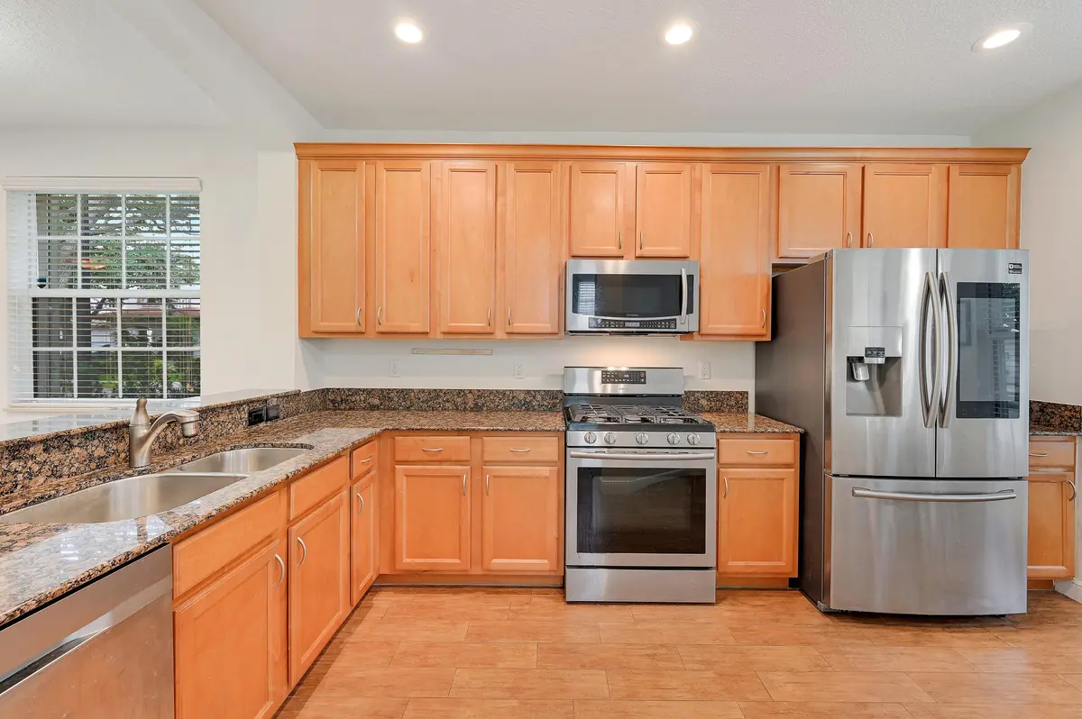 7_006 at 654 CASTLE Drive, Palm Beach Gardens