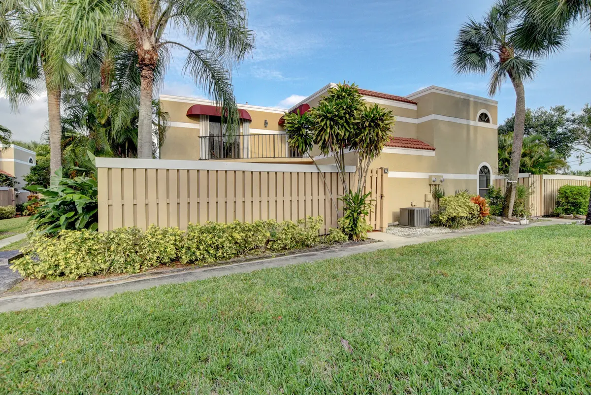 20200206171644156885000000-o at 4145 VILLAGE Drive A, Delray Beach