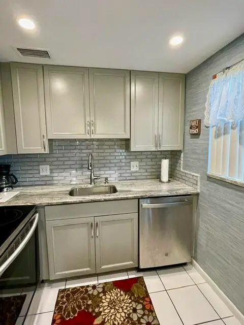 IMG_4248 at 104 KENT G 104, West Palm Beach