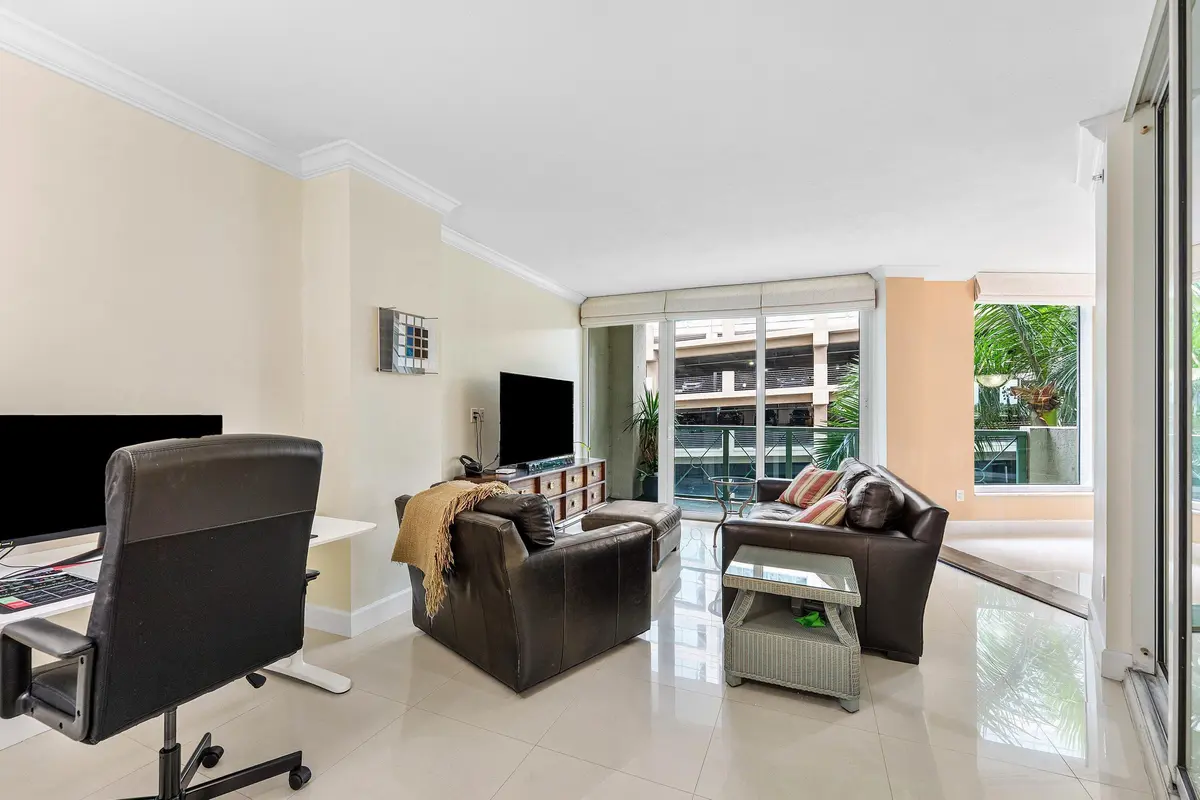 007-411NorthNewRiverDriveEast-FortLauder at 411 N New River Drive 401, Fort Lauderdale