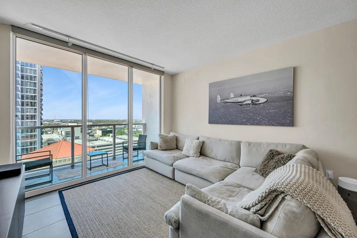 350 SE 2ND ST #1980-6 at 350 SE 2nd Street 1980, Fort Lauderdale