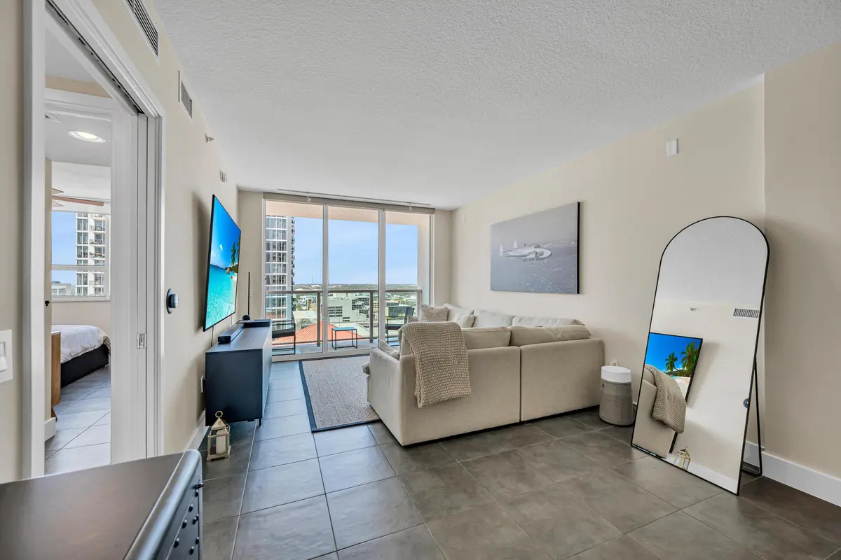 350 SE 2ND ST #1980-3 at 350 SE 2nd Street 1980, Fort Lauderdale
