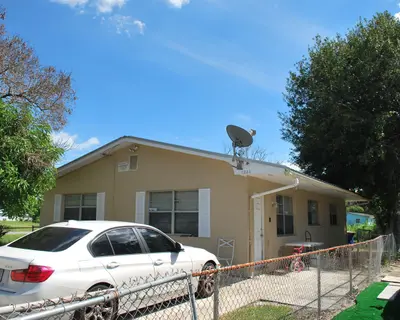 1223 MCCRAY Court, Fort Pierce – Single Family Residence for sale