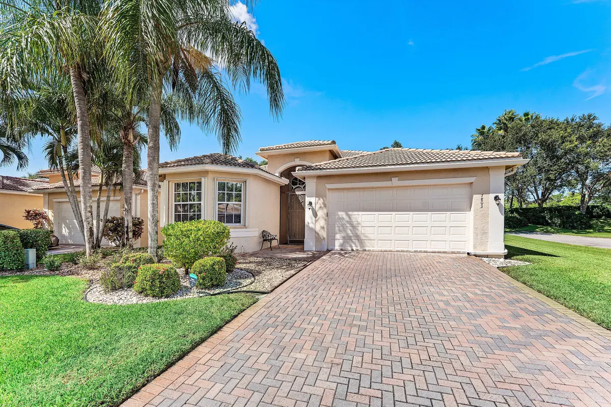 front at 7803 Sundial Harbor Pt., Lake Worth