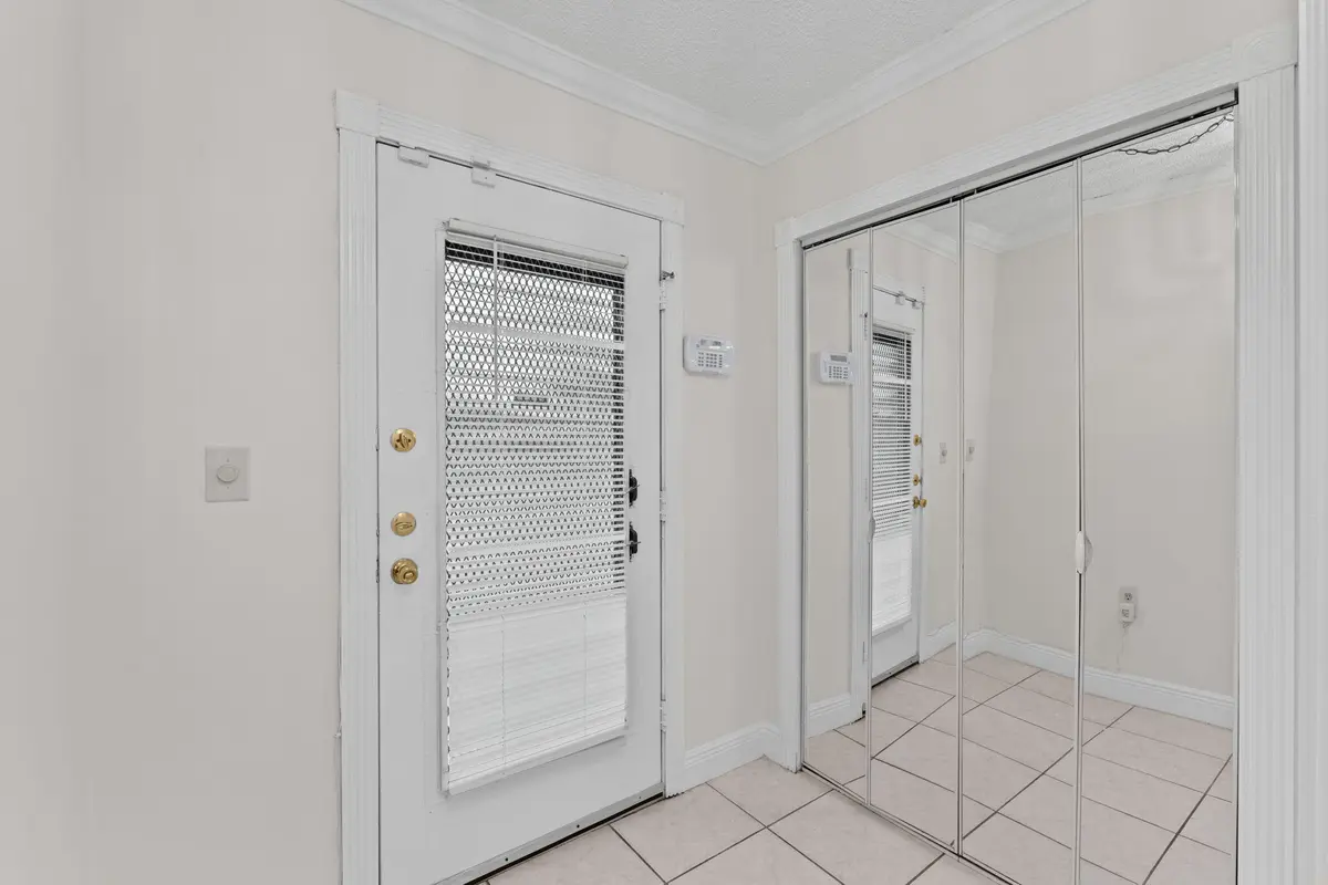 3-web-or-mls-A7408560 at 6085 N SABAL PALM Boulevard 107, Tamarac