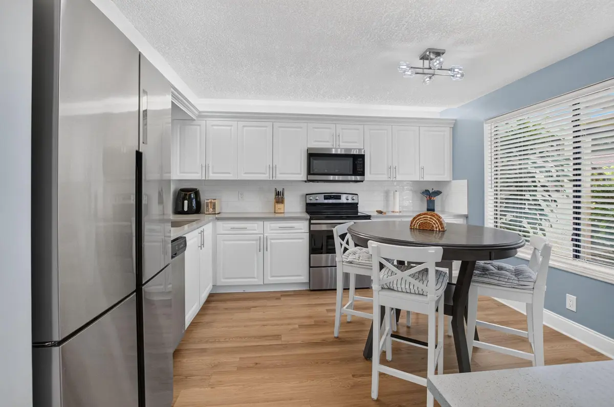 Kitchen at 5560 FAIRWAY PARK Drive 103, Boynton Beach