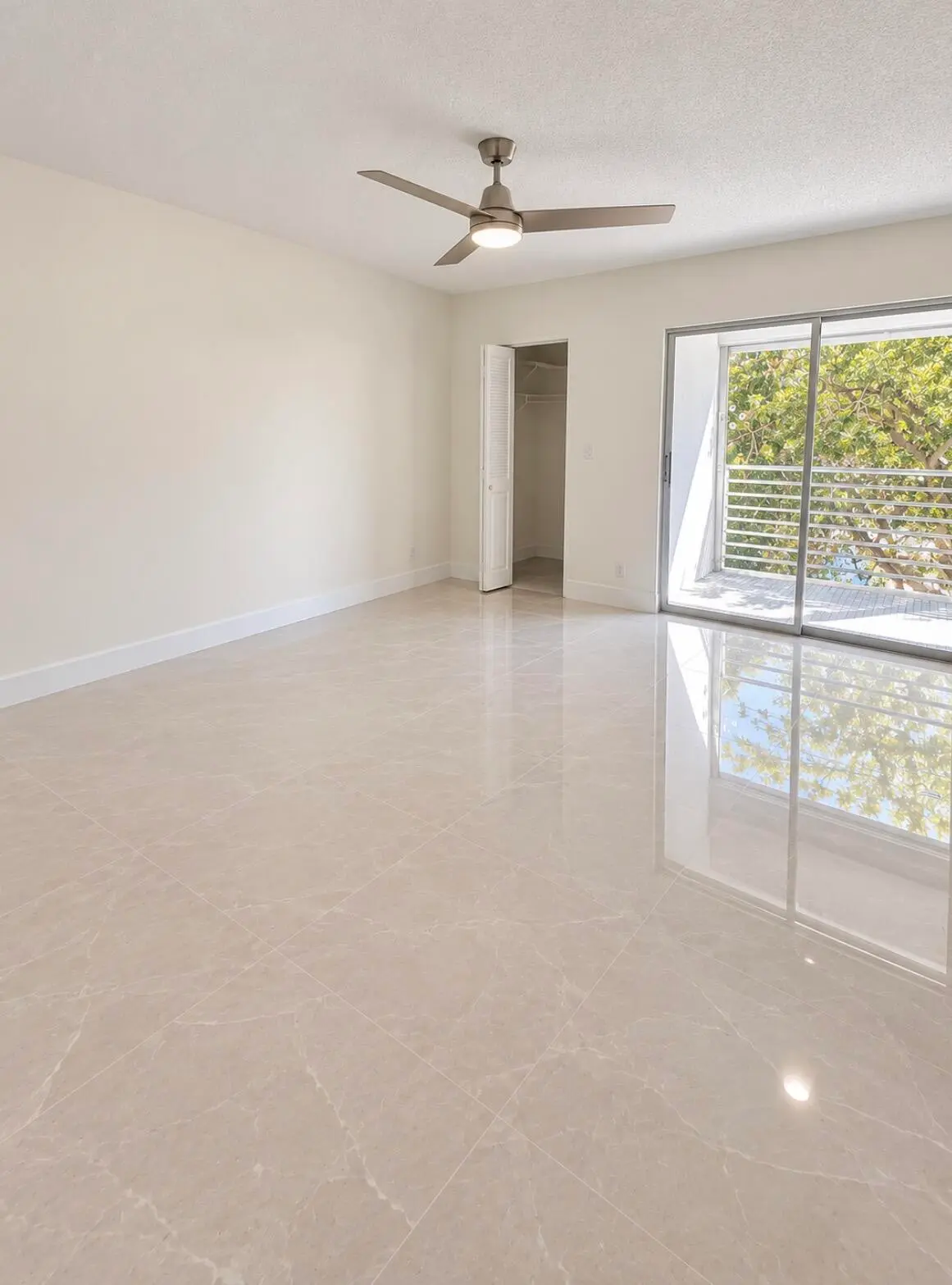 IMAGE4 at 2201 LUCAYA Bend C3, Coconut Creek