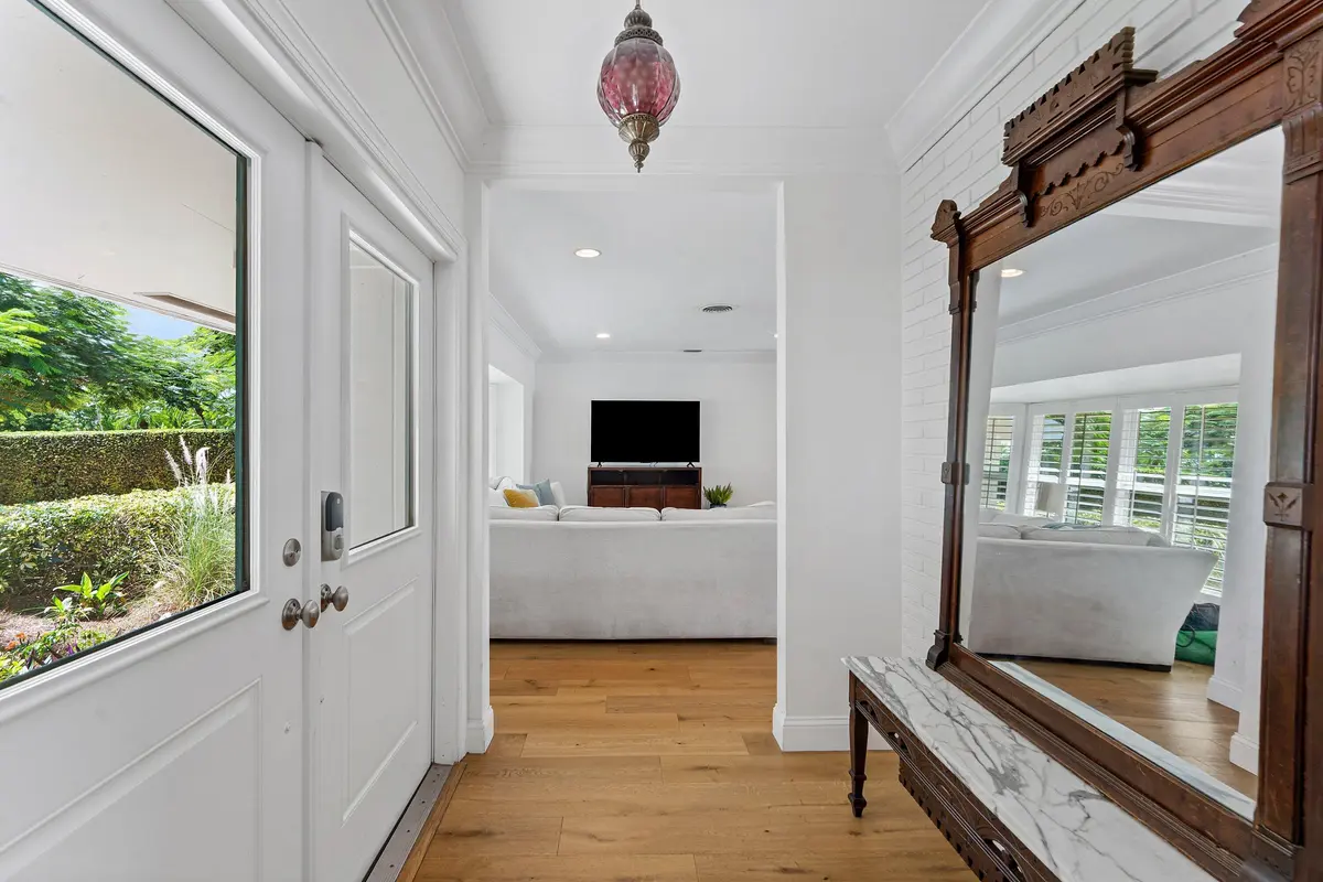 Foyer at 817 Anchorage Drive, North Palm Beach