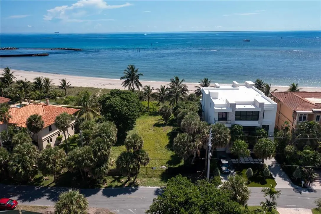 Photo 8 at 2100 BAY Drive, Pompano Beach