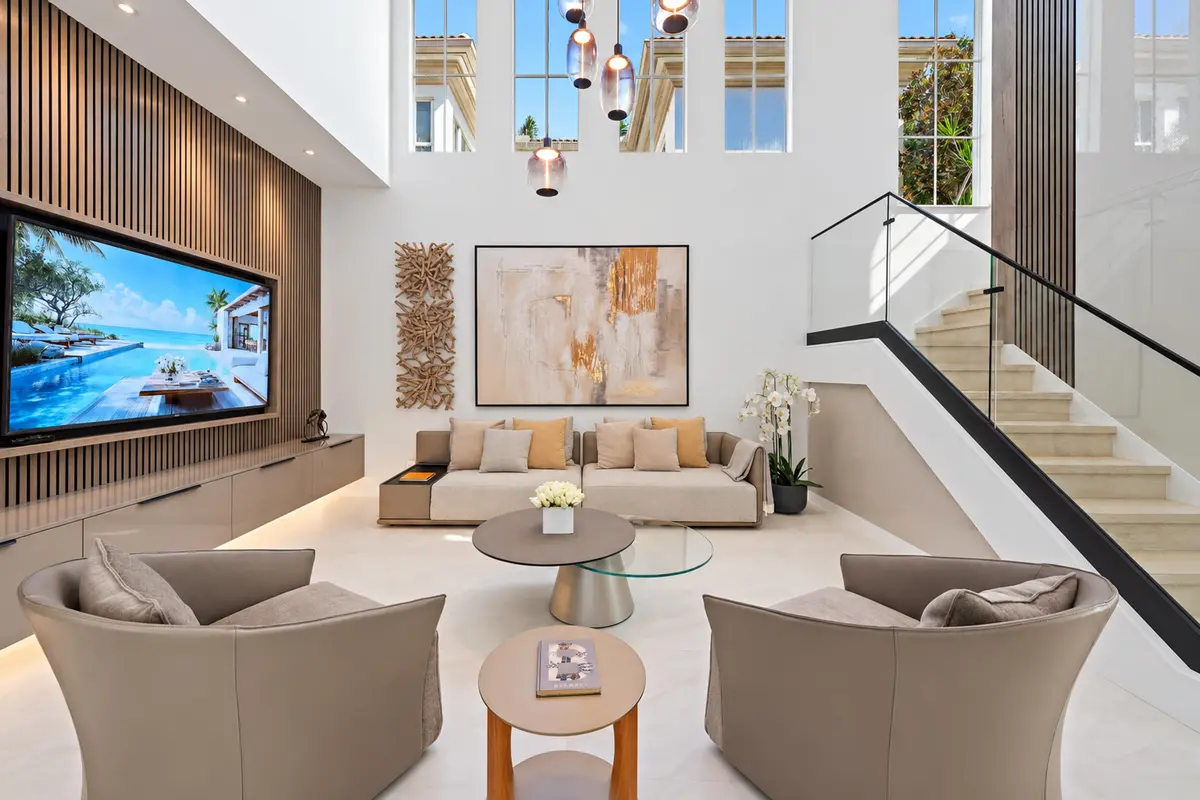 Living Room at 39 Stoney Drive, Palm Beach Gardens
