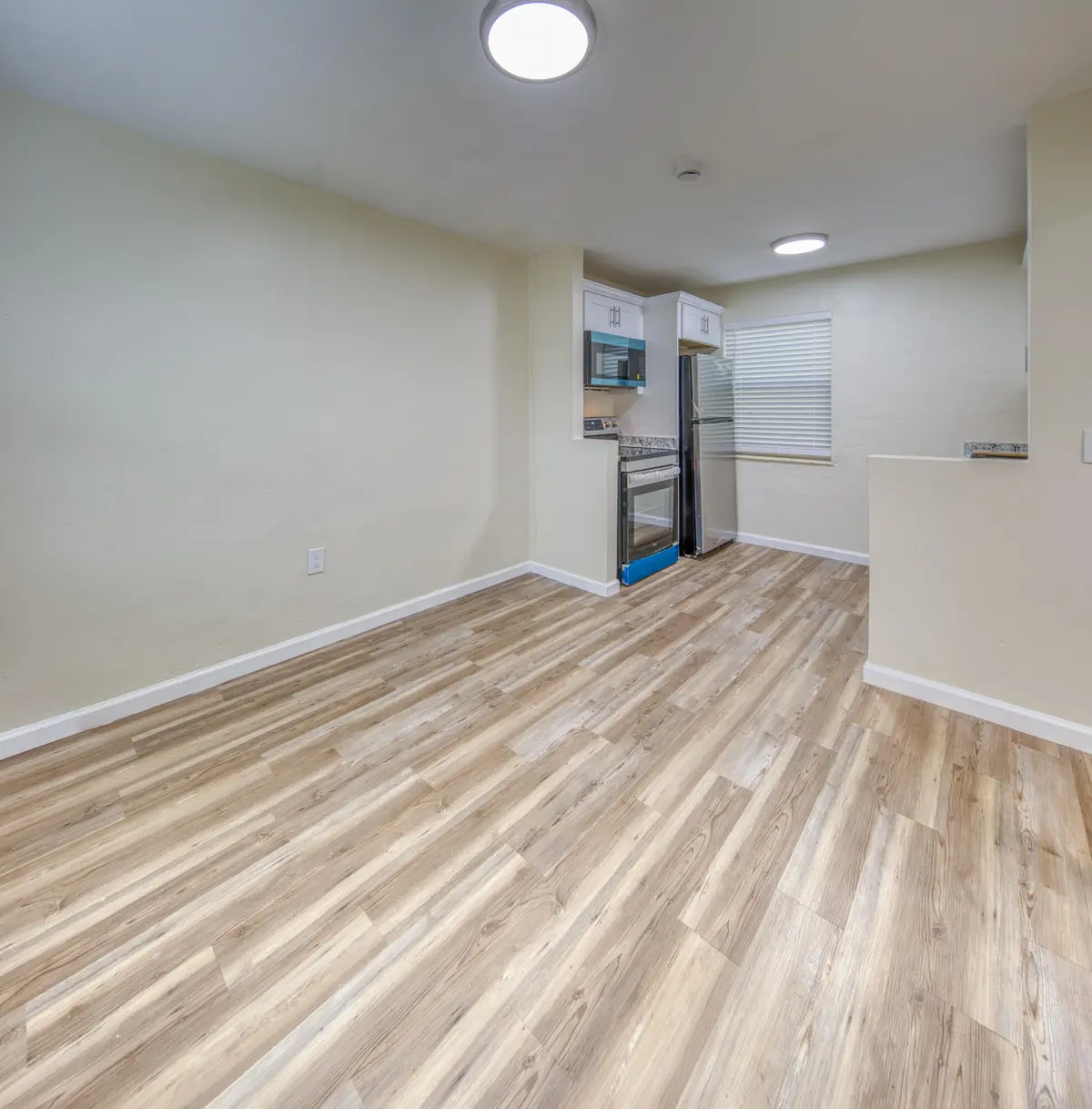 219 N E Street 2, Lake Worth Beach, FL – photo 4