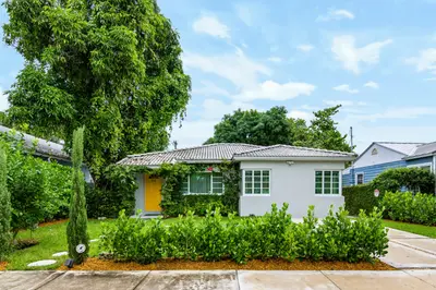 910 N M Street, Lake Worth Beach – Single Family Residence for sale