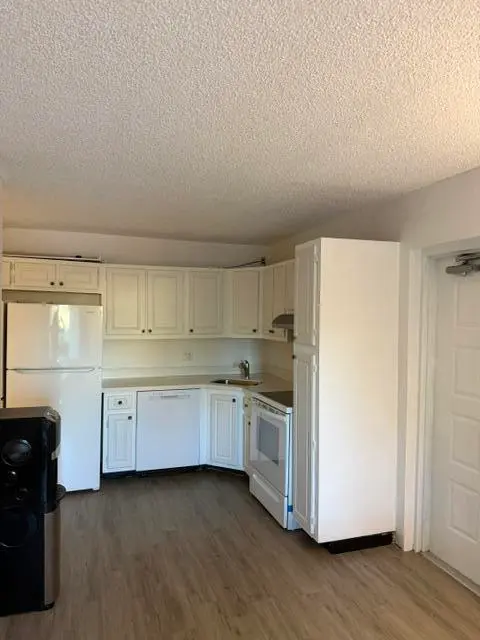 IMG_7231 at 1112 GREEN PINE Boulevard C1, West Palm Beach