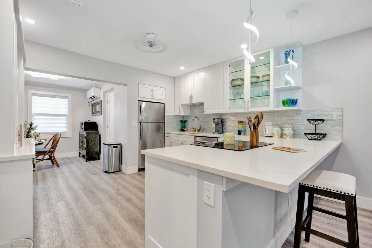 14-web-or-mls-_MLP0067 at 1125 Stillwater Drive, Jupiter