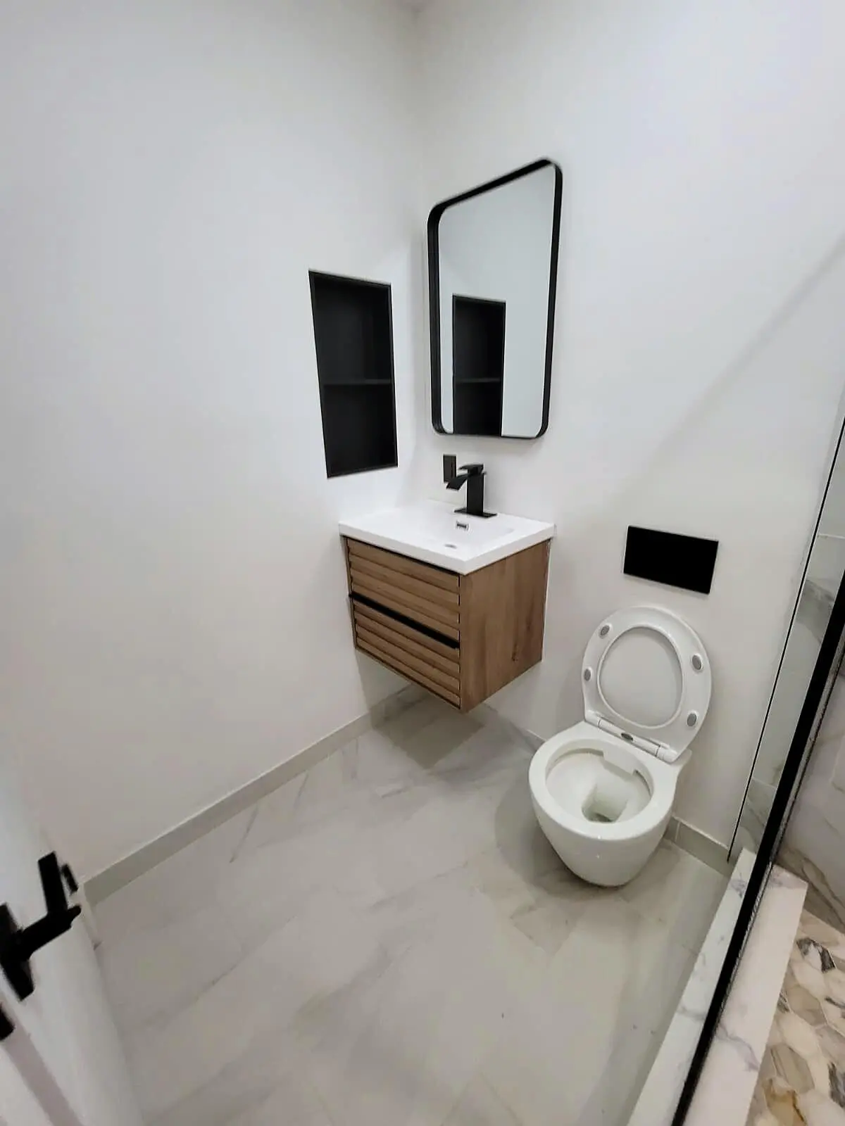 0acf695c-d85a-4cc6-a2a4-273c5ee49a9b at 7975 Crespi Boulevard, Miami Beach