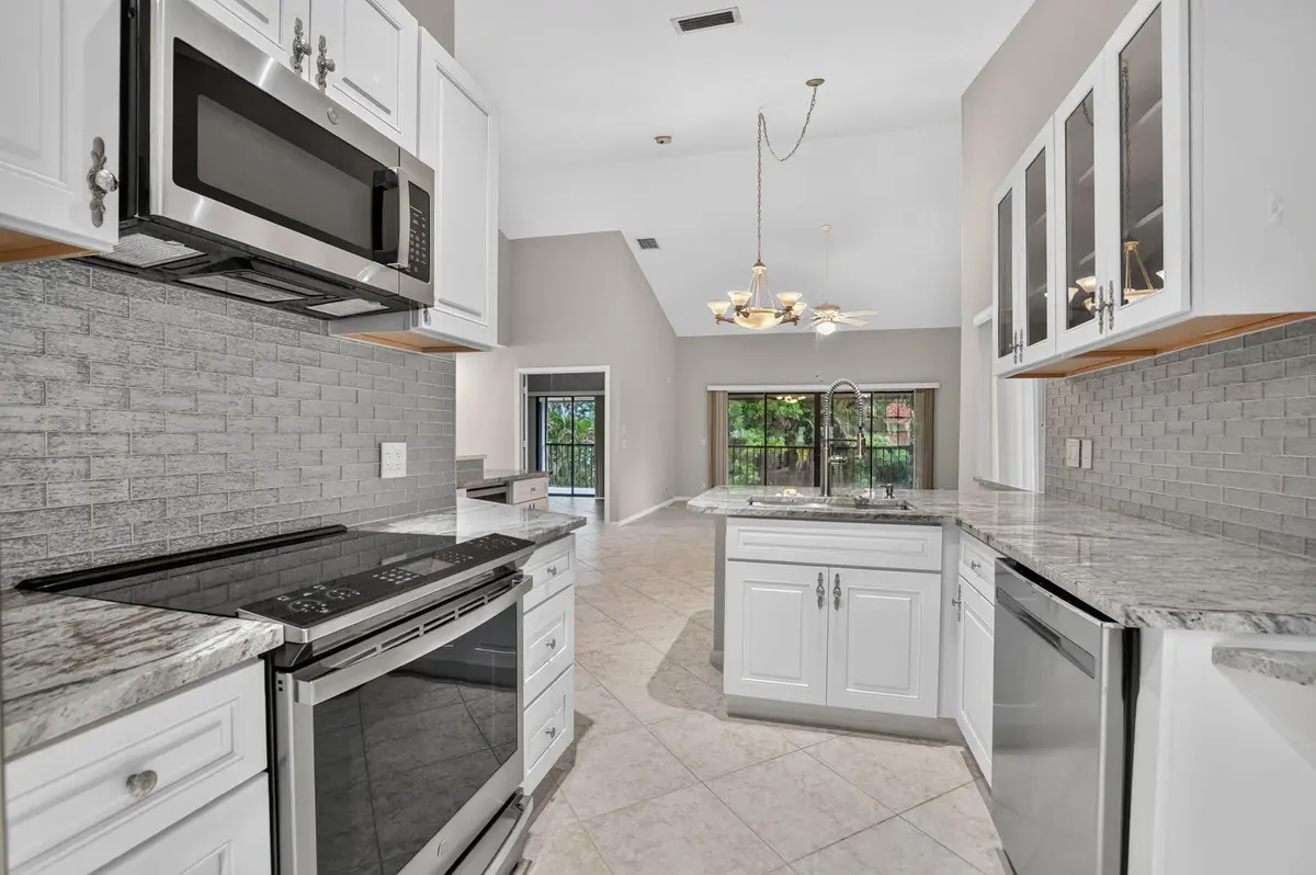 7864 Lexington Club Blvd D at 7864 LEXINGTON CLUB Boulevard D, Delray Beach