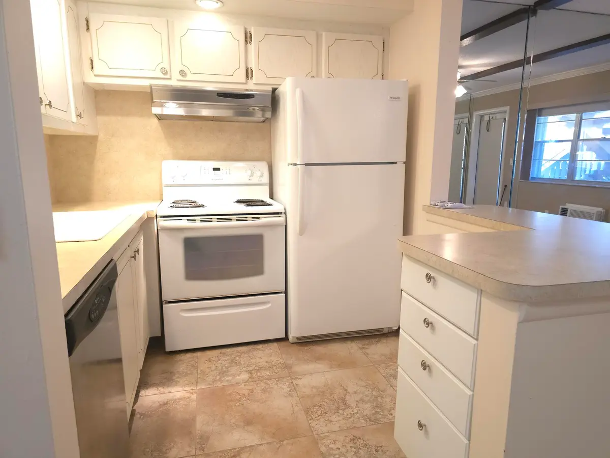 57 CAMDEN C, West Palm Beach, FL – photo 7