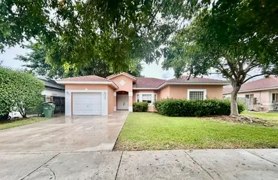 707 SE 14TH Avenue, Homestead – Single Family Residence for sale