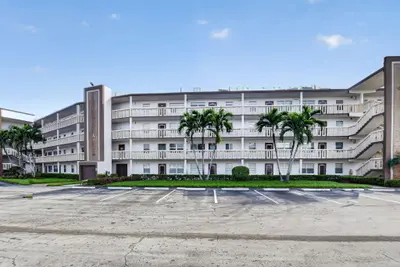 3010 Guildford A, Boca Raton – Condominium for sale