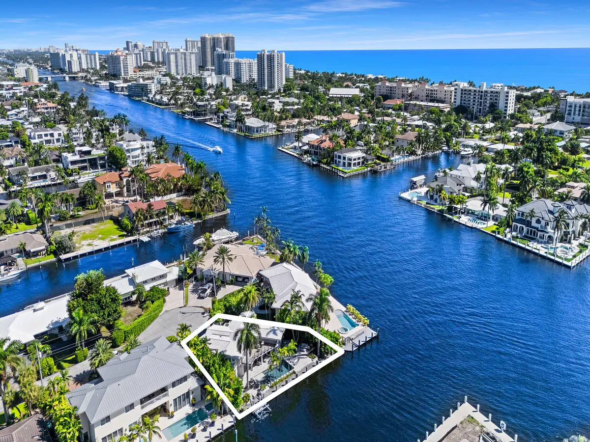 DJI_20260926105912_0386_D at 2880 NE 24TH Place, Fort Lauderdale