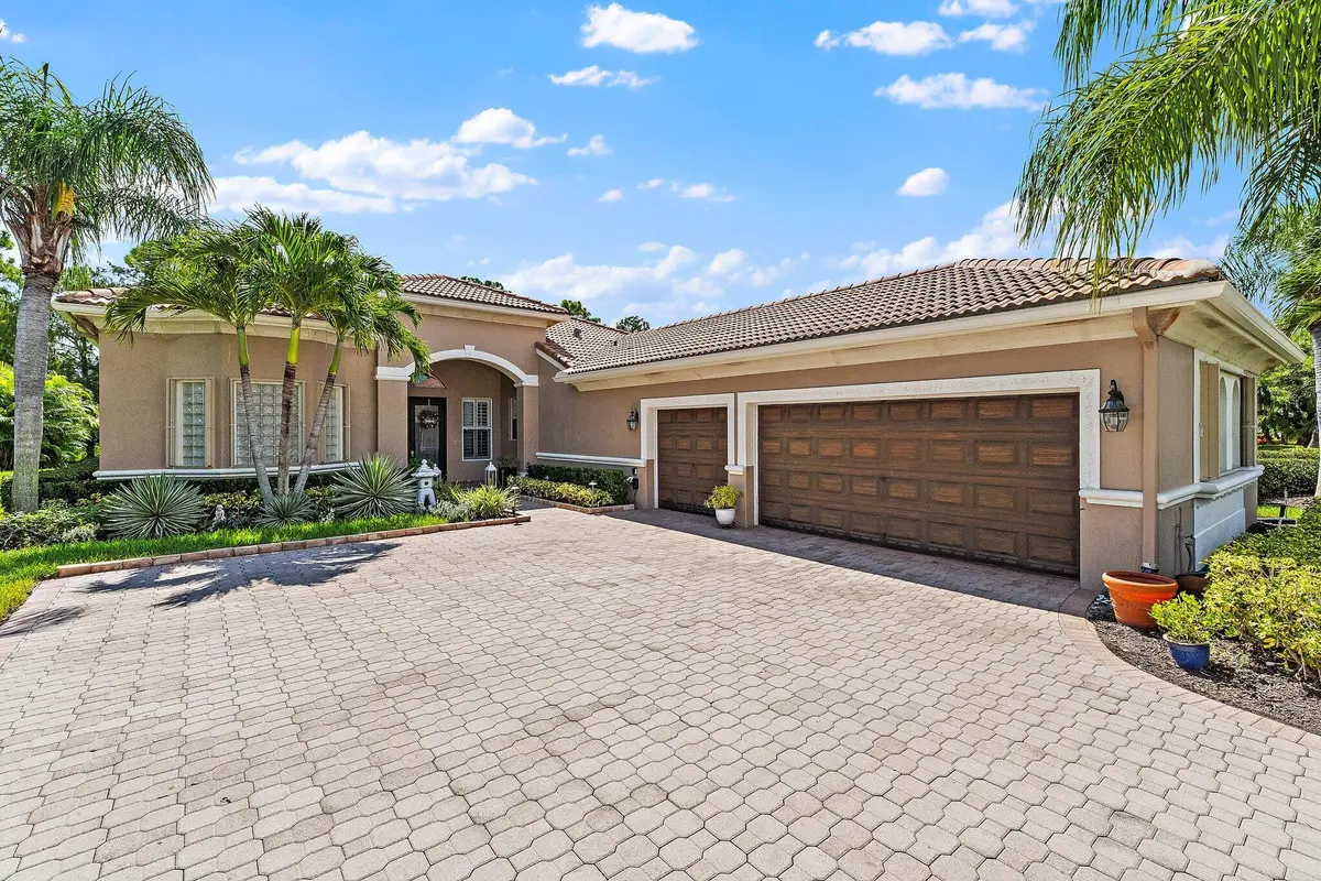 Front Exterior at 7828 PRESERVE Drive, West Palm Beach