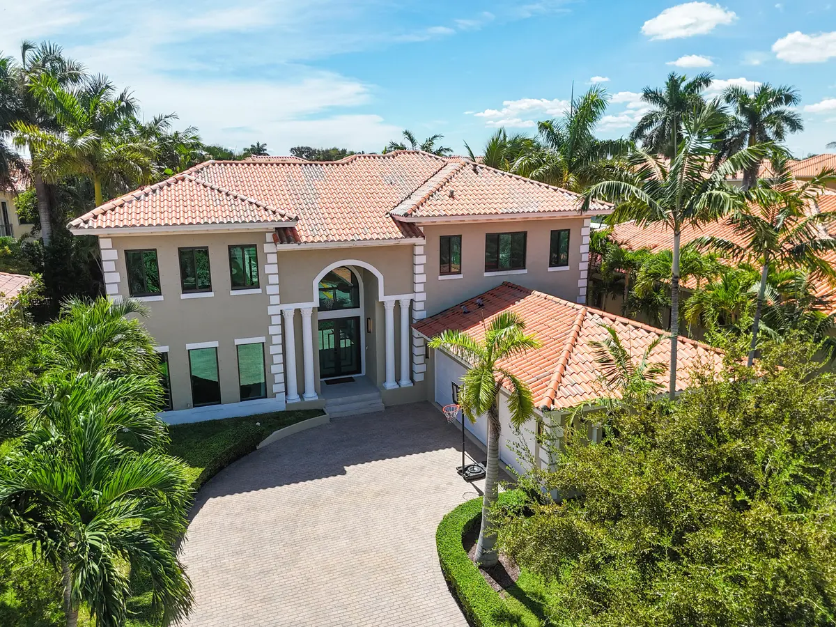 drone main at 7512 SW 187TH Street, Cutler Bay
