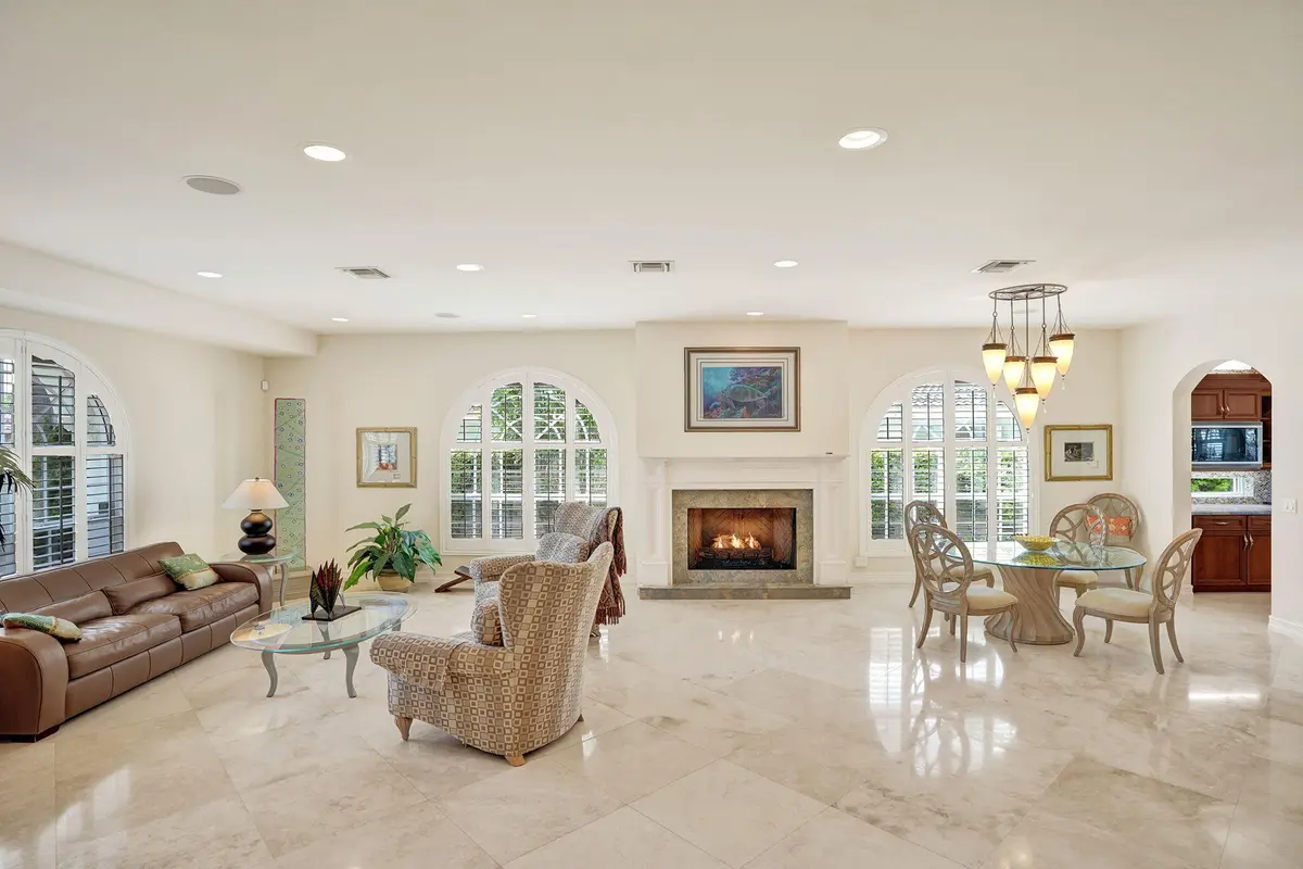 127-web-or-mls-DSC08119 at 3489 NE 30TH Avenue, Lighthouse Point