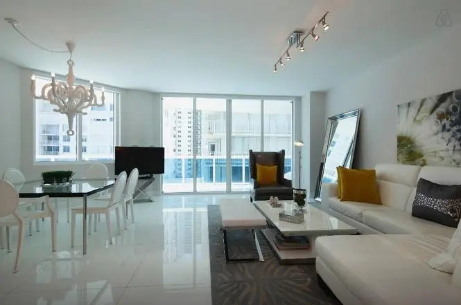 Photo 1 at 2711 S OCEAN Drive 506, Hollywood