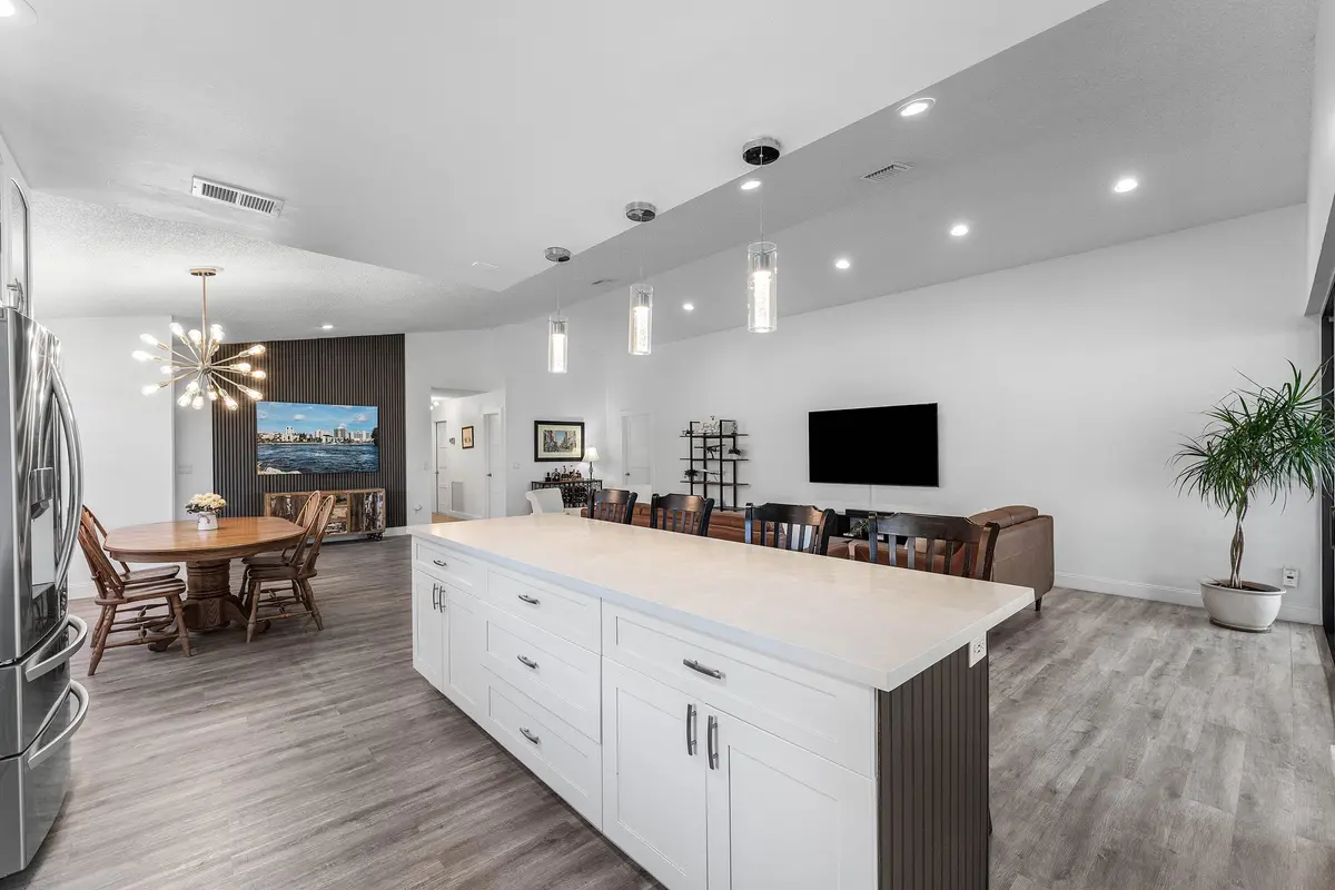 012-11074HighlandCircle-BocaRaton-FL-334 at 11074 HIGHLAND Circle, Boca Raton