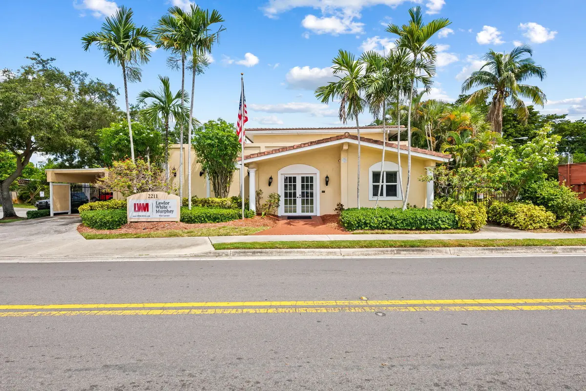 Front of Structure at 2211 Davie Blvd, Fort Lauderdale