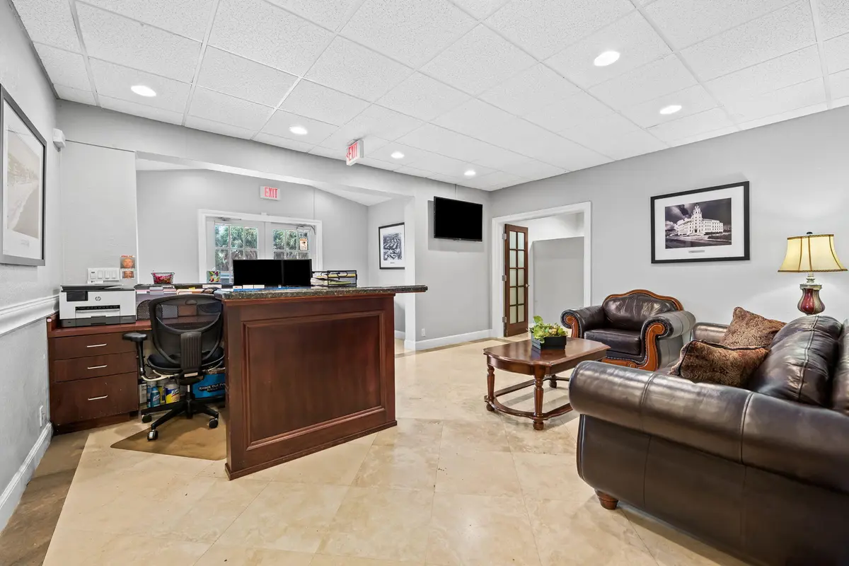 Office at 2211 Davie Blvd, Fort Lauderdale
