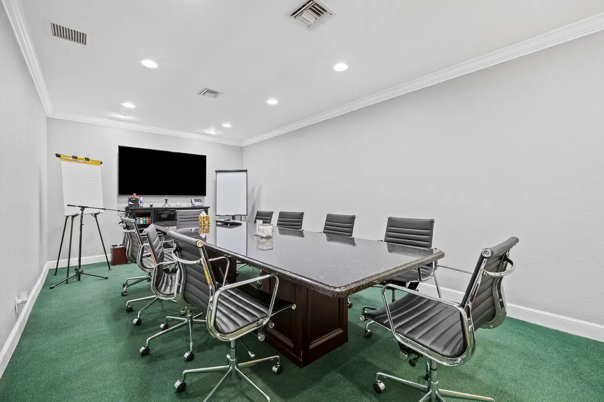 Office at 2211 Davie Blvd, Fort Lauderdale