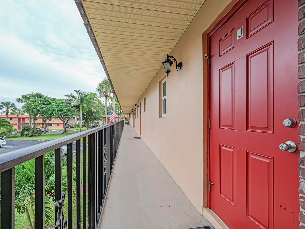 Front Door at 1975 SW Palm City Road 39 J, Stuart