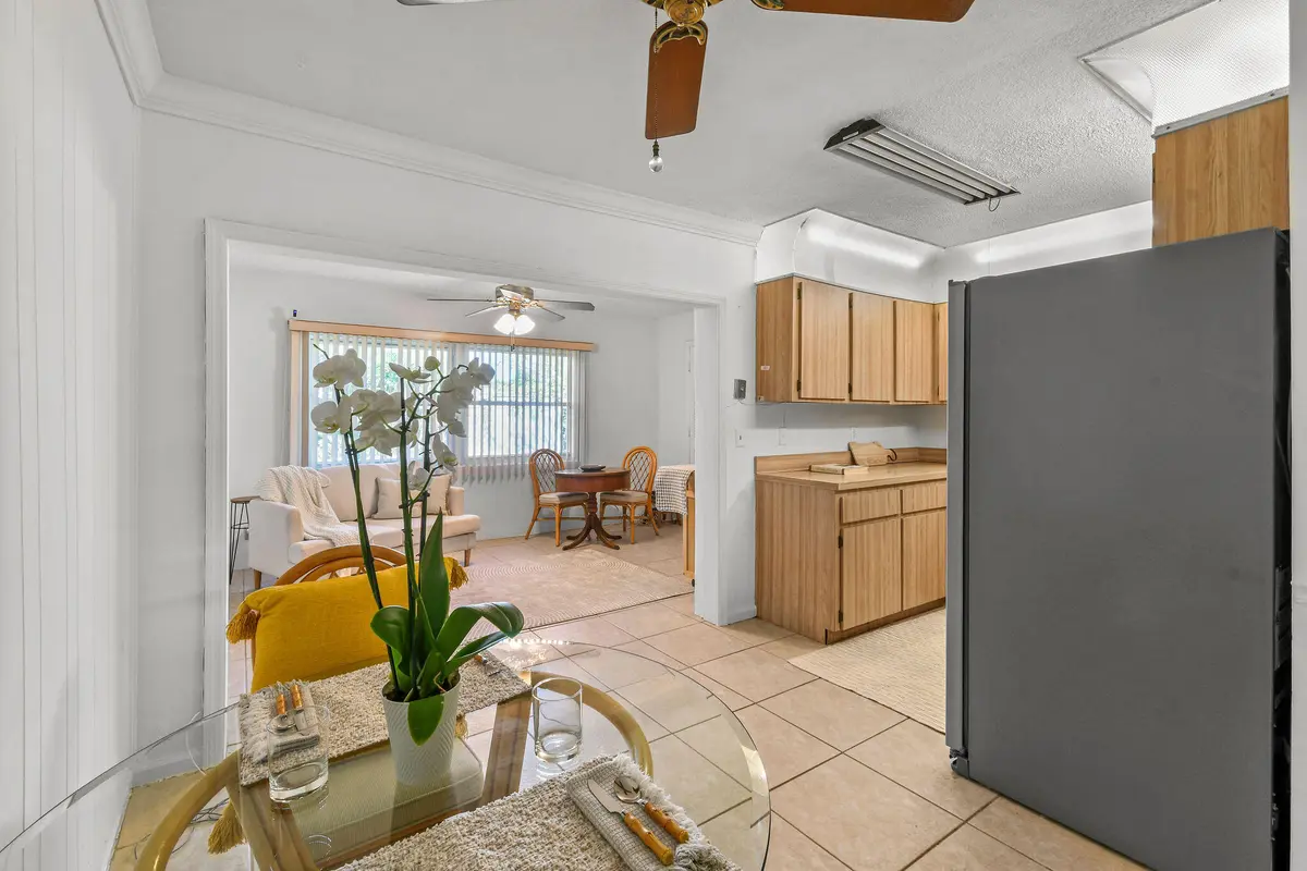 12229ColonyAve Dining Area 2 at 12229 COLONY Avenue, Palm Beach Gardens