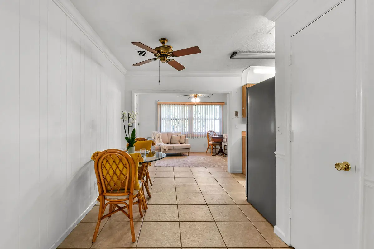 12229ColonyAve Dining Area next to kitch at 12229 COLONY Avenue, Palm Beach Gardens