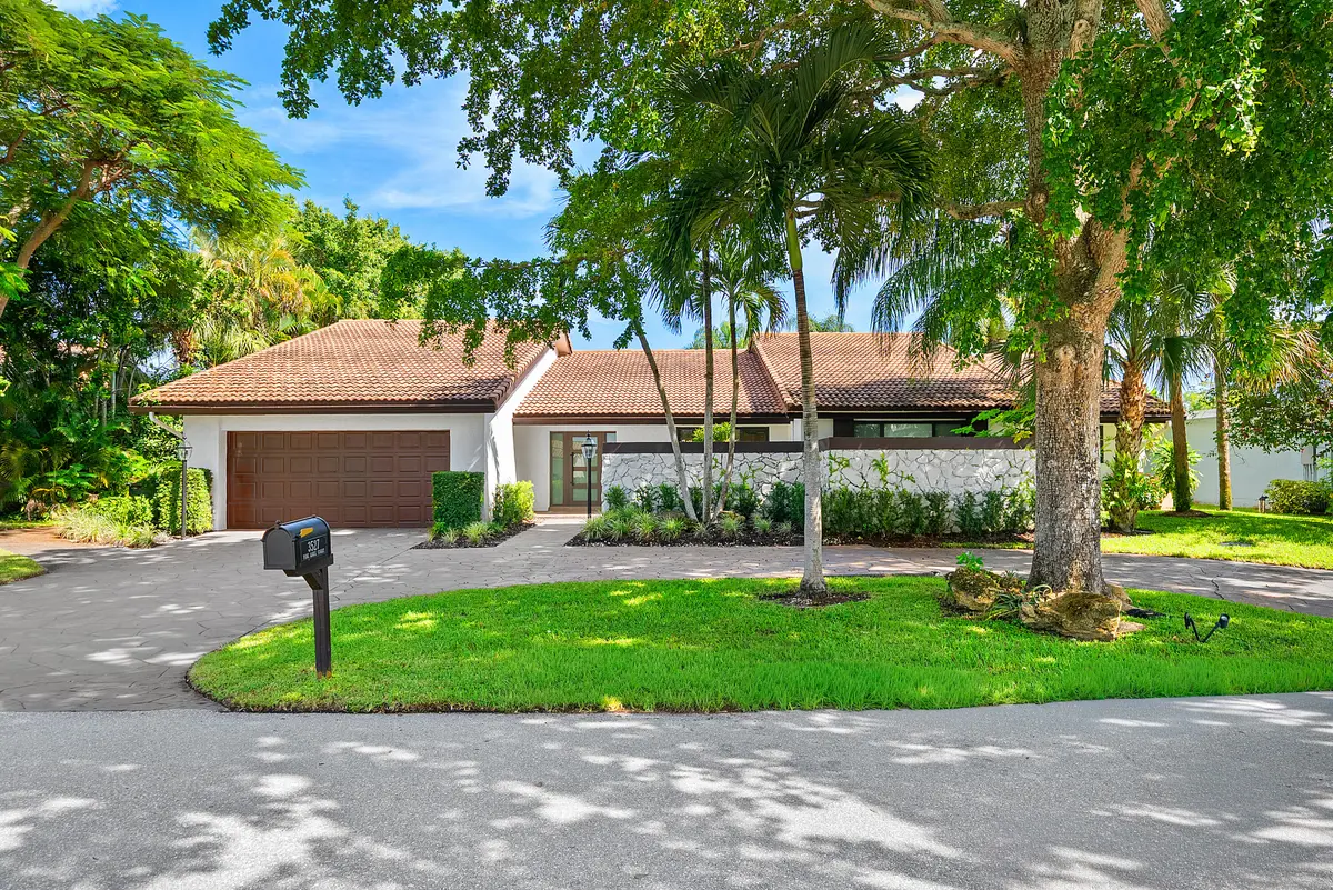 Front at 3527 Pine Lake Court, Delray Beach