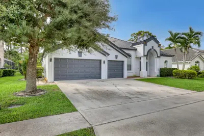 15818 Glen Willow Lane, Wellington – Single Family Residence for rent