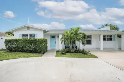 462 Tequesta  Drive, Tequesta – Single Family Residence for rent