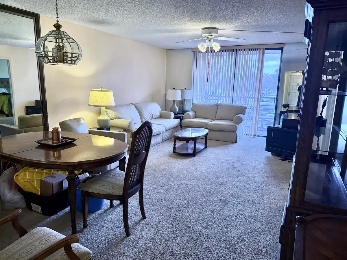 IMG_1502 at 1101 COLONY POINT Circle 220, Pembroke Pines