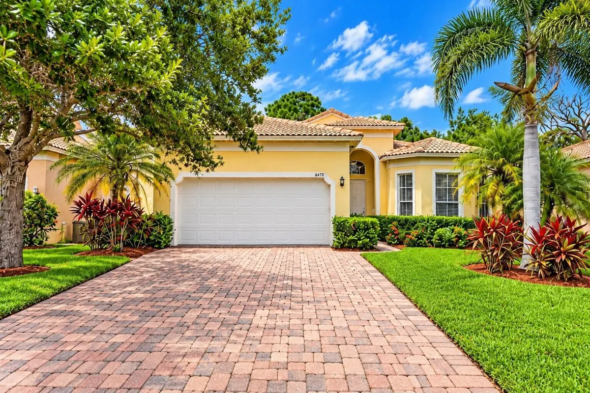 spring lake front at 6128 Spring Lake Terrace, Fort Pierce