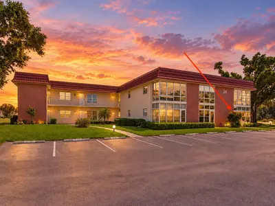 24 Pine Arbor Lane 103, Vero Beach – Condominium for sale