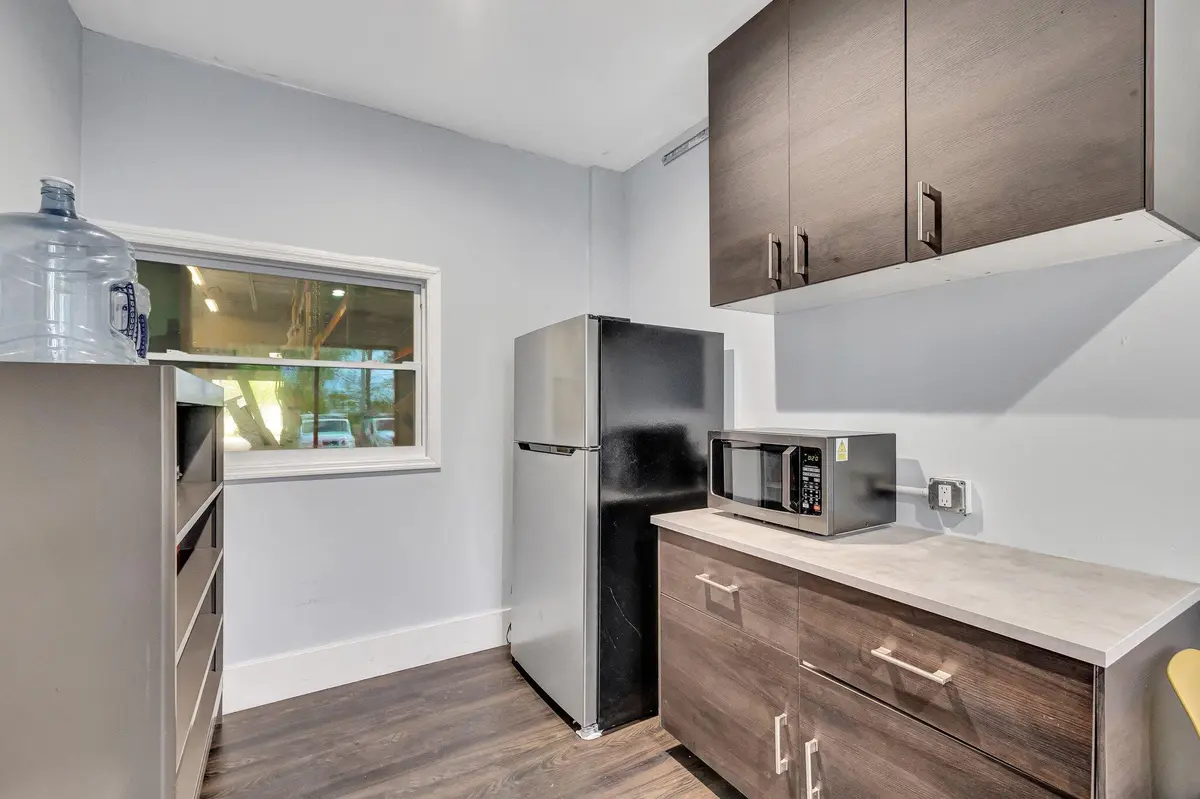 PFLG at 4450 NW 126TH 107, Coral Springs
