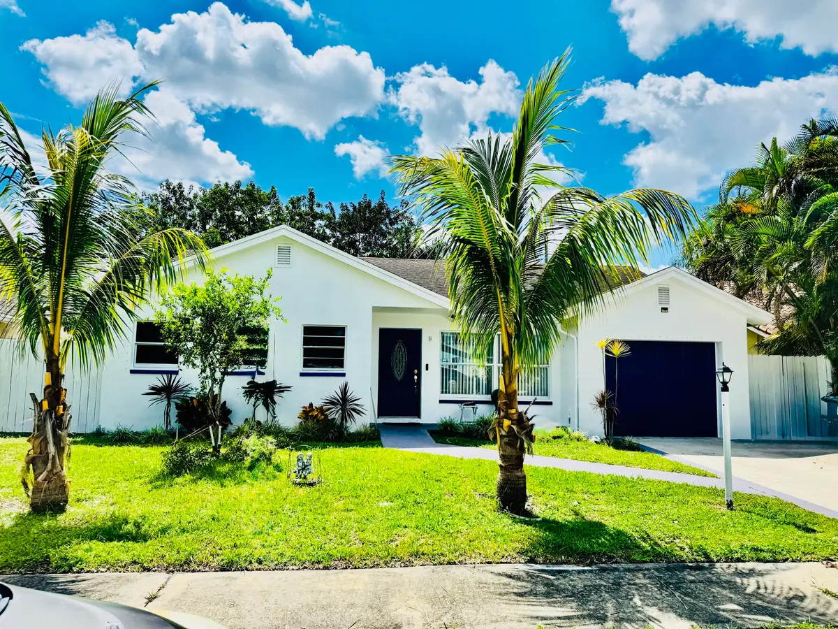 Front view at 9020 SW 8th Street, Boca Raton