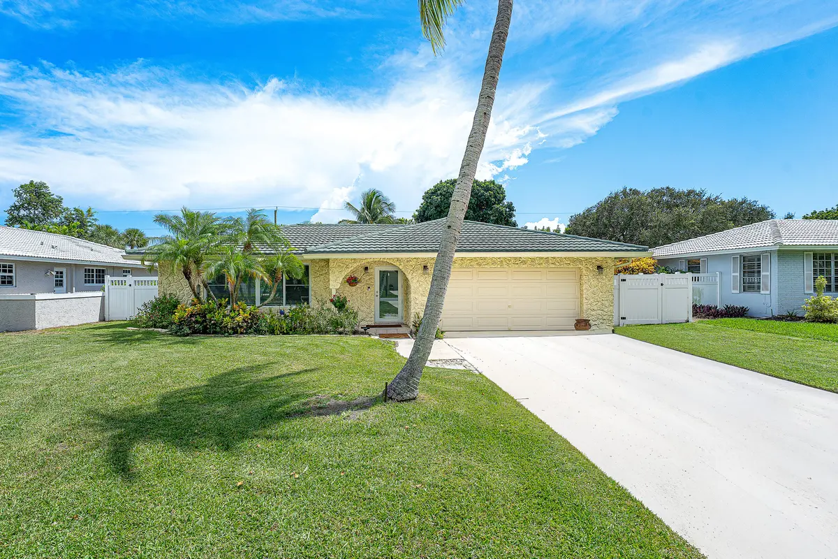 002-4520Northwest5thAvenue-BocaRaton-FL- at 4520 NW 5TH Avenue, Boca Raton