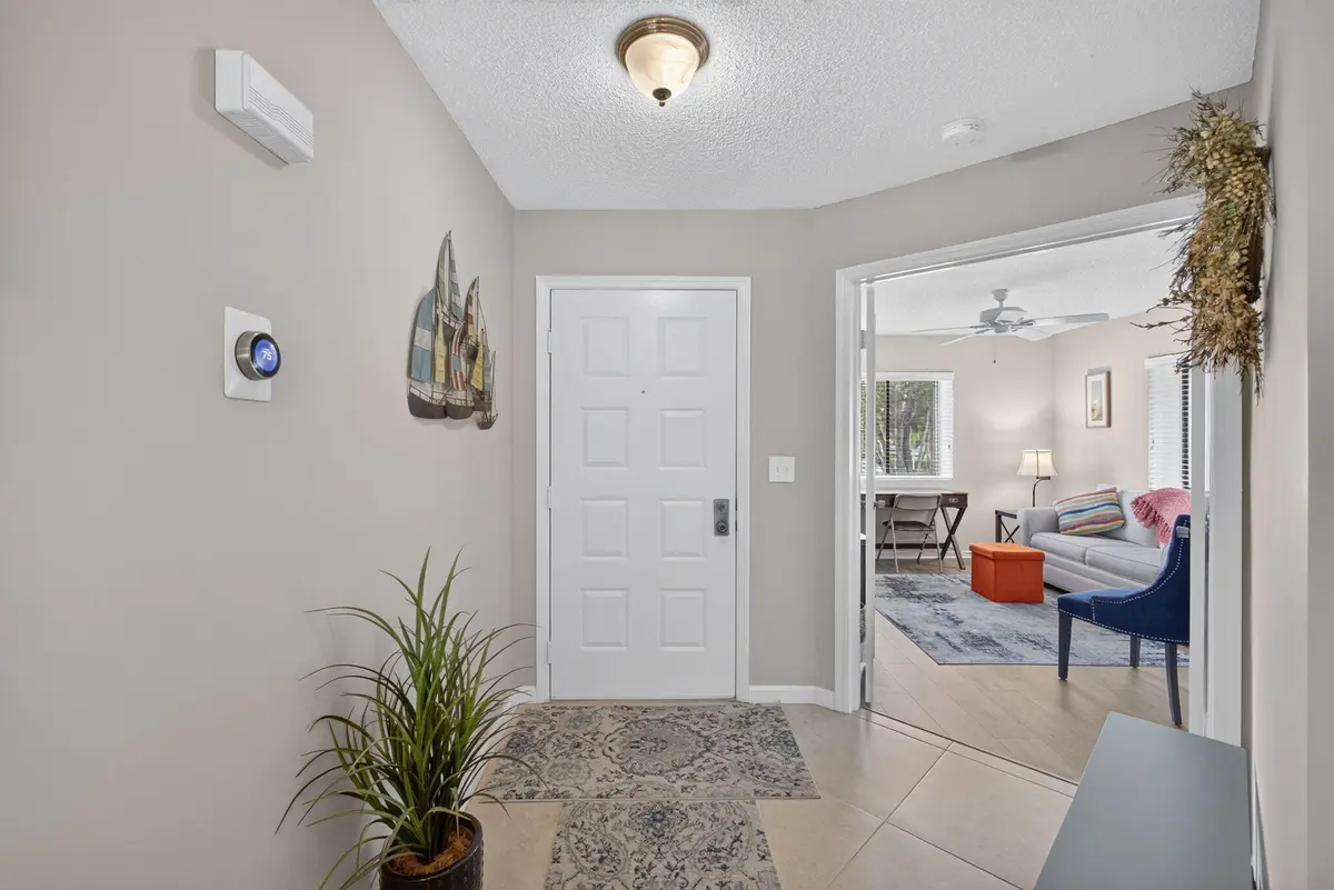 5-web-or-mls-5D1A7694 at 1103 Duncan Circle 201, Palm Beach Gardens