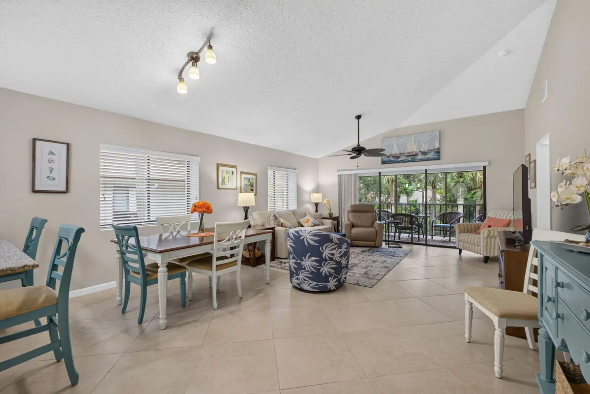 10-web-or-mls-5D1A7723 at 1103 Duncan Circle 201, Palm Beach Gardens