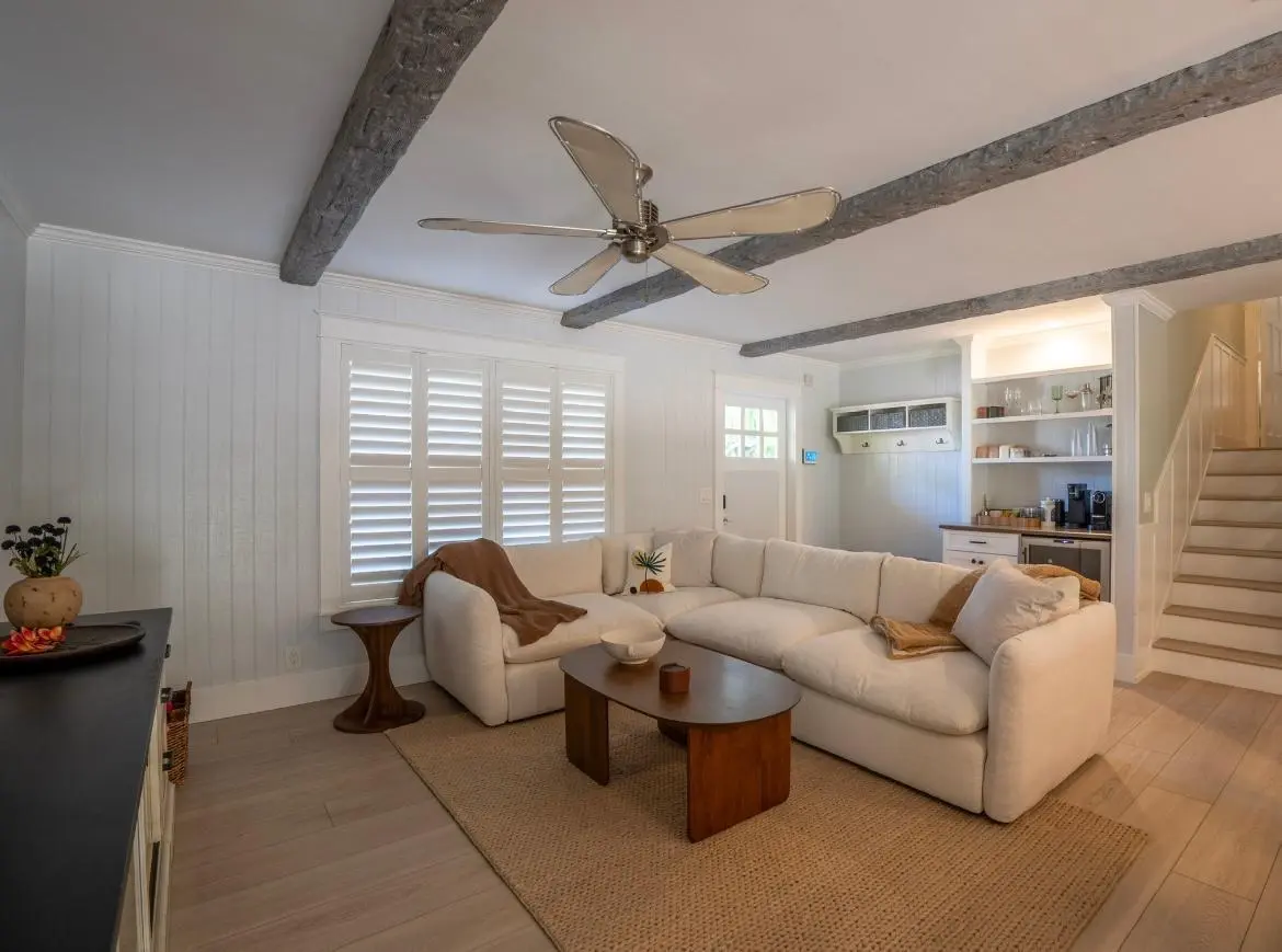 Living 3 at 14049 PORT Circle, Palm Beach Gardens